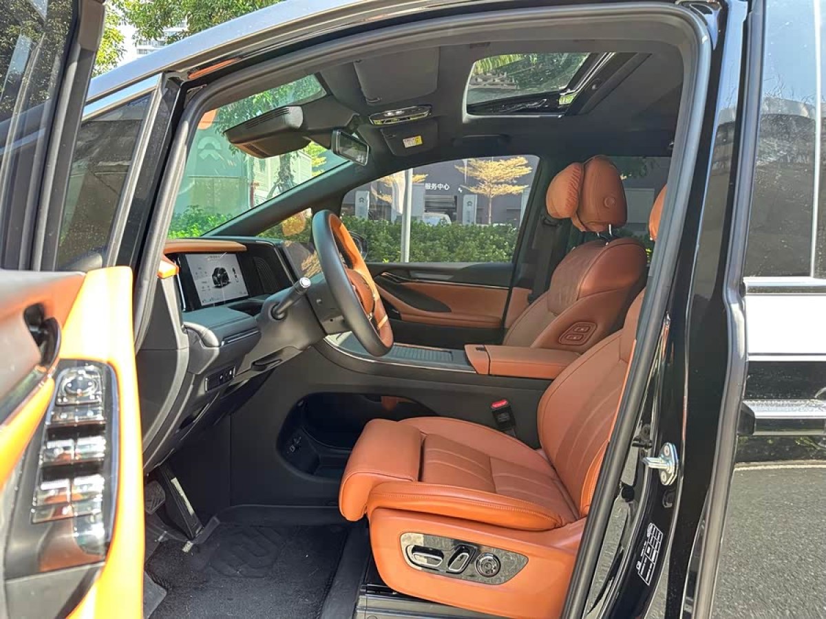 GAC Trumpchi Xiangwang M8 2025 car image #8