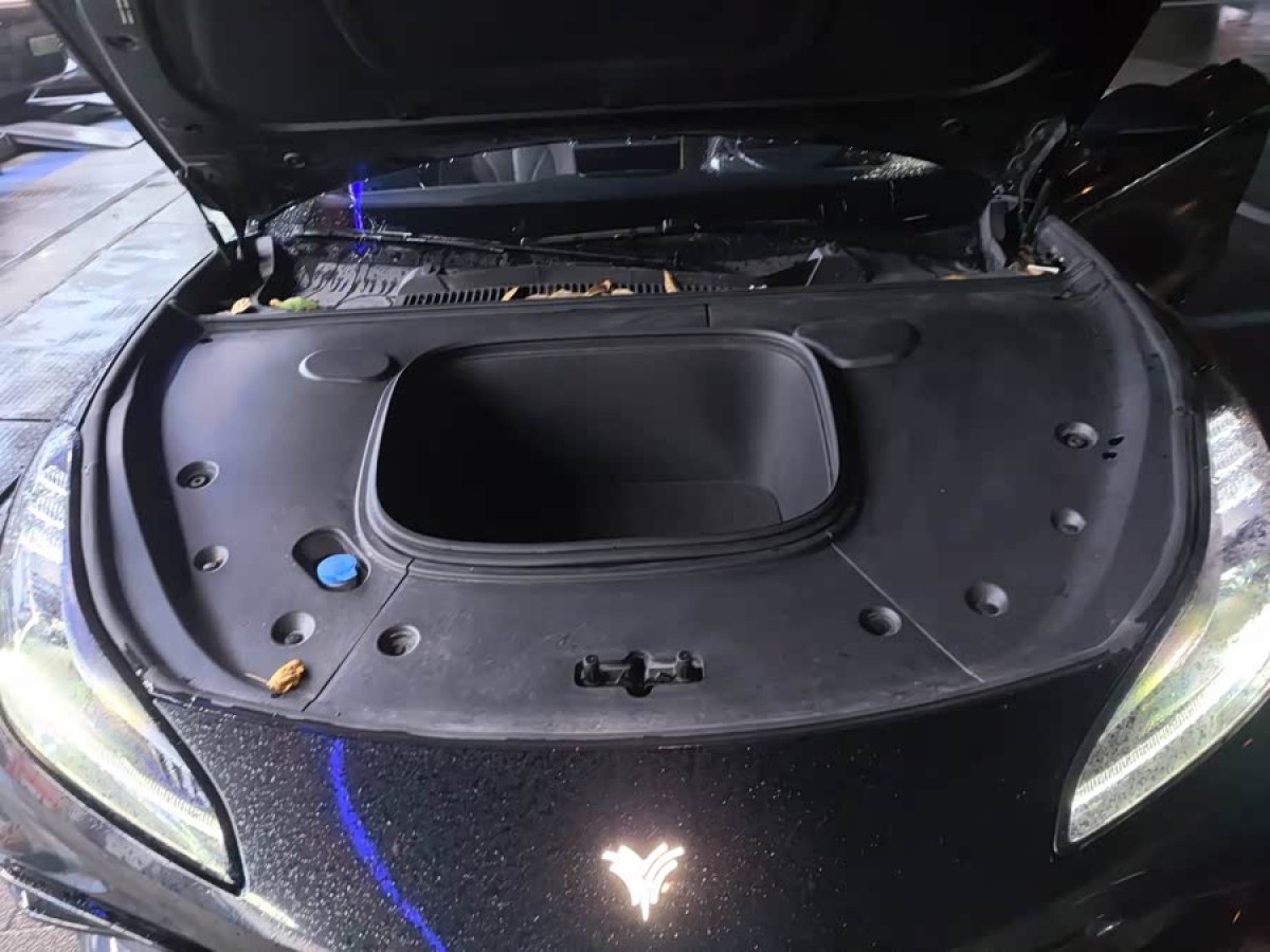 哪吒汽车 哪吒GT 2023 汽车图片 #8