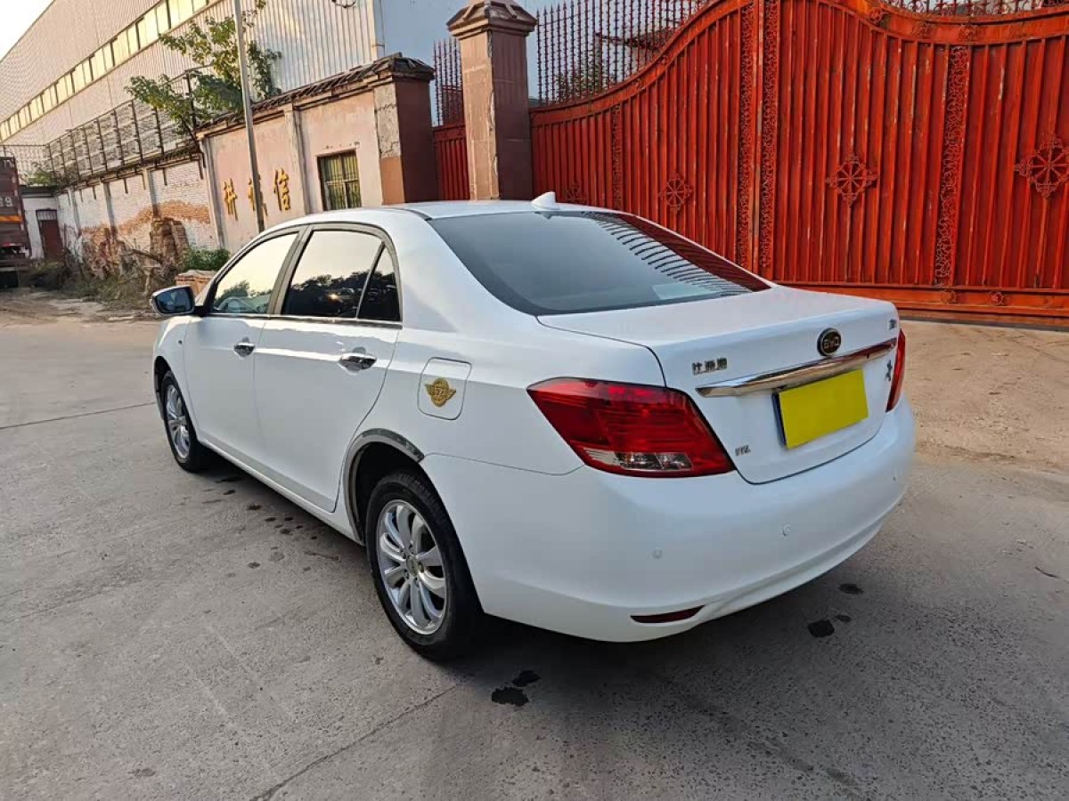 BYD SuRui 2013 car image #8