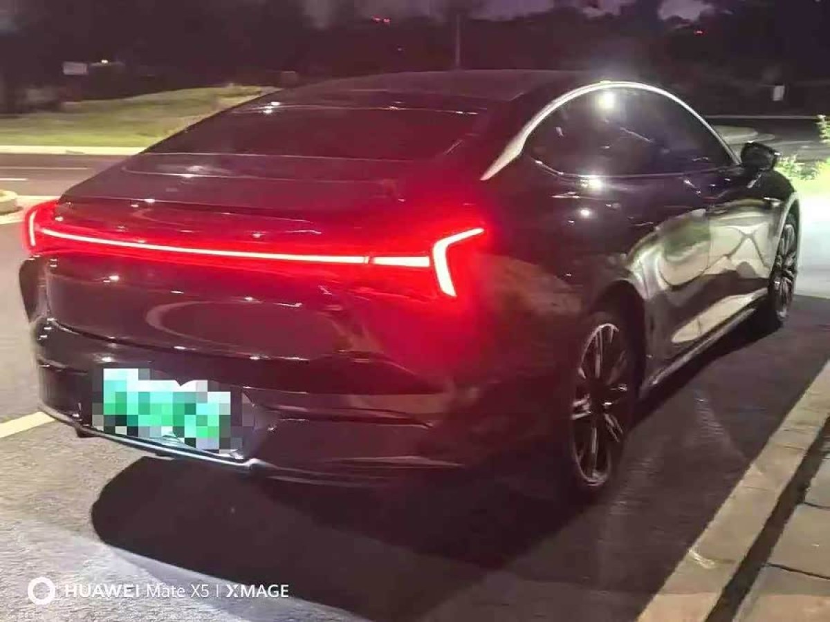 哪吒汽车 哪吒S 2023 汽车图片 #8