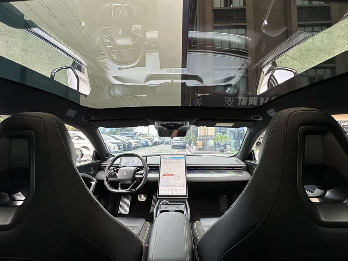 哪吒汽车 哪吒GT 2023 汽车图片 #8