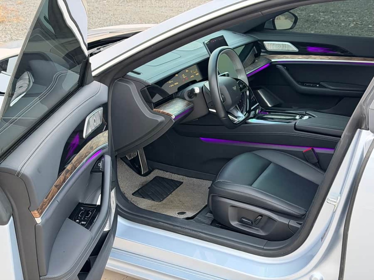 哪吒汽车 哪吒S 2023 #8 哪吒汽车 哪吒S 2023 汽车图片 #8