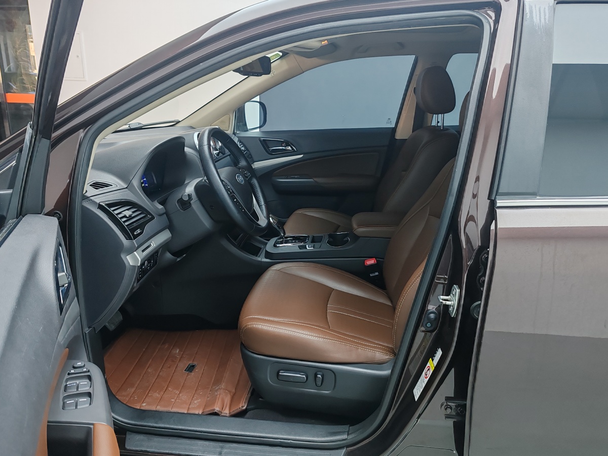 BYD S7 2015 car image #8