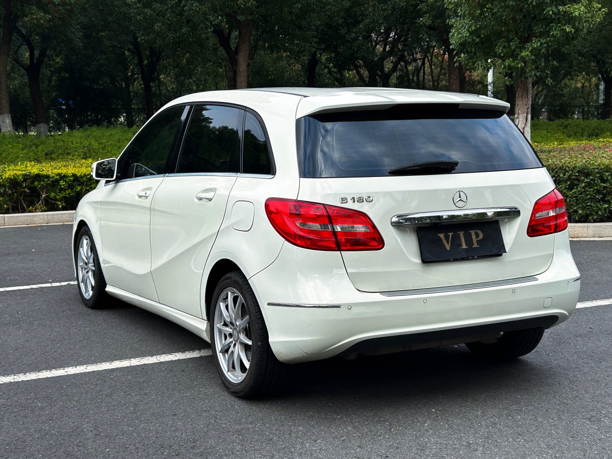 Mercedes-Benz B Class 2013 #8 Mercedes-Benz B Class 2013 car image #8