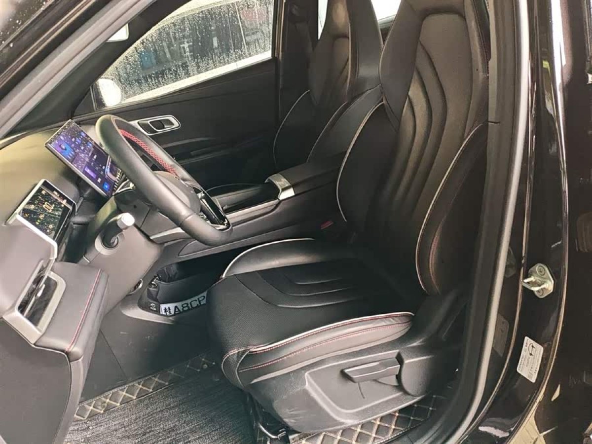 哪吒汽车 哪吒X 2023 #8 哪吒汽车 哪吒X 2023 汽车图片 #8