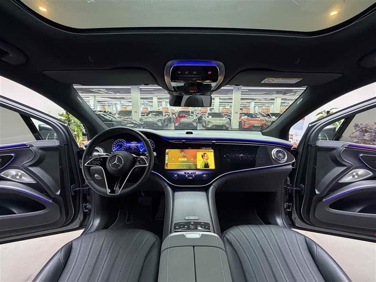 Mercedes-Benz EQS SUV 2024 #8 Mercedes-Benz EQS SUV 2024 car image #8