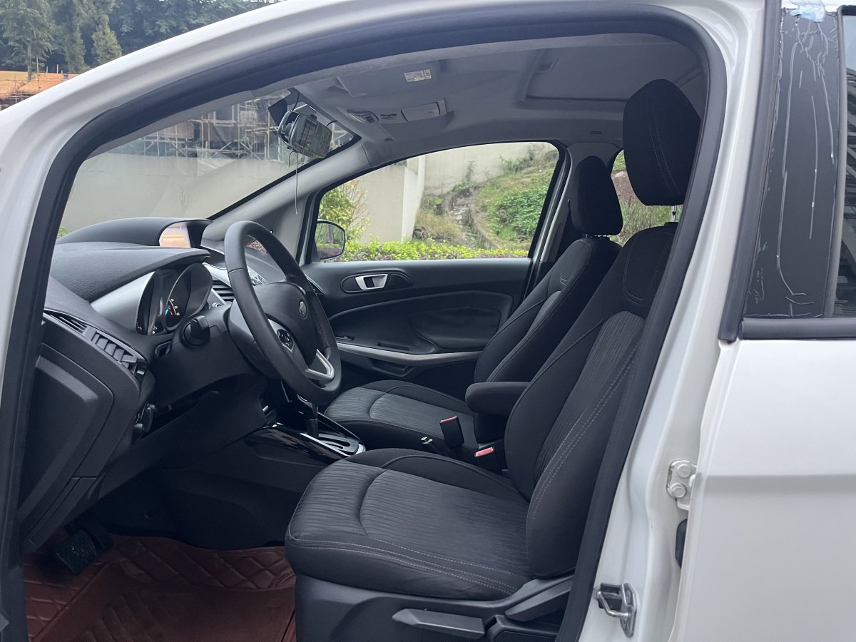 Ford EcoSport 2015 car image #8