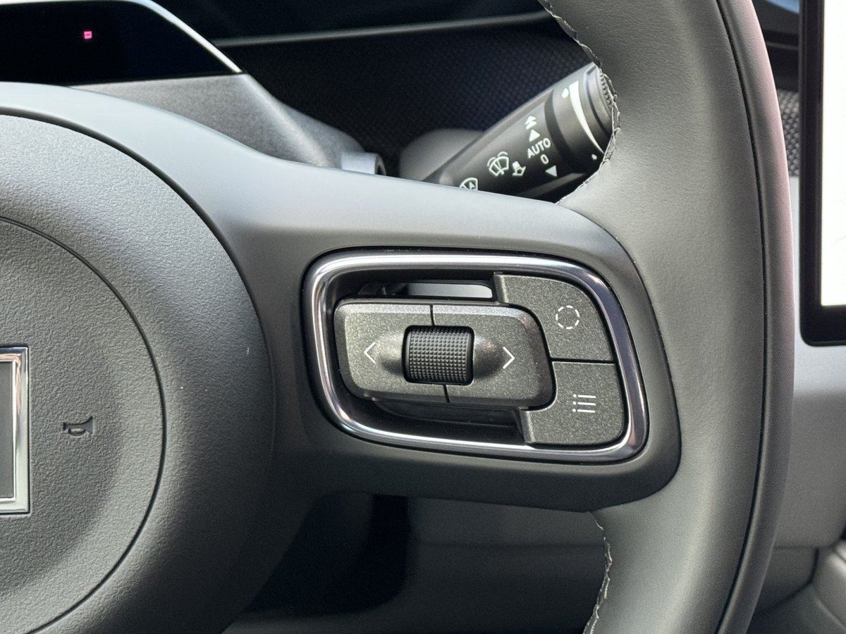 极氪 极氪001 FR 2024 汽车图片 #8