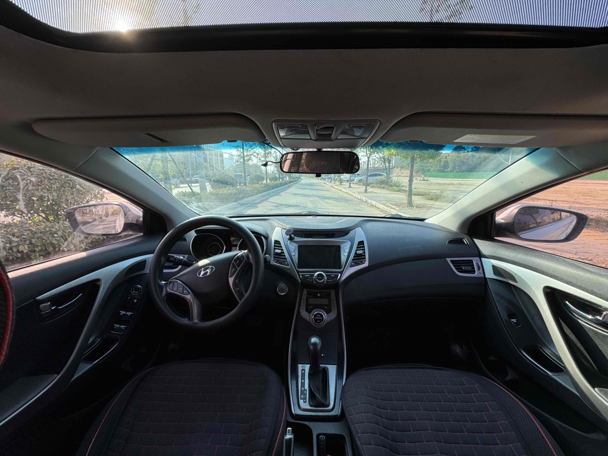 Hyundai Elantra MD 2014 #8 Hyundai Elantra MD 2014 car image #8