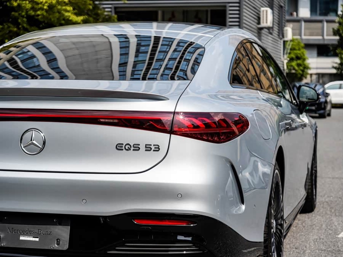 Mercedes-Benz EQS AMG 2024 imagen de coche #8