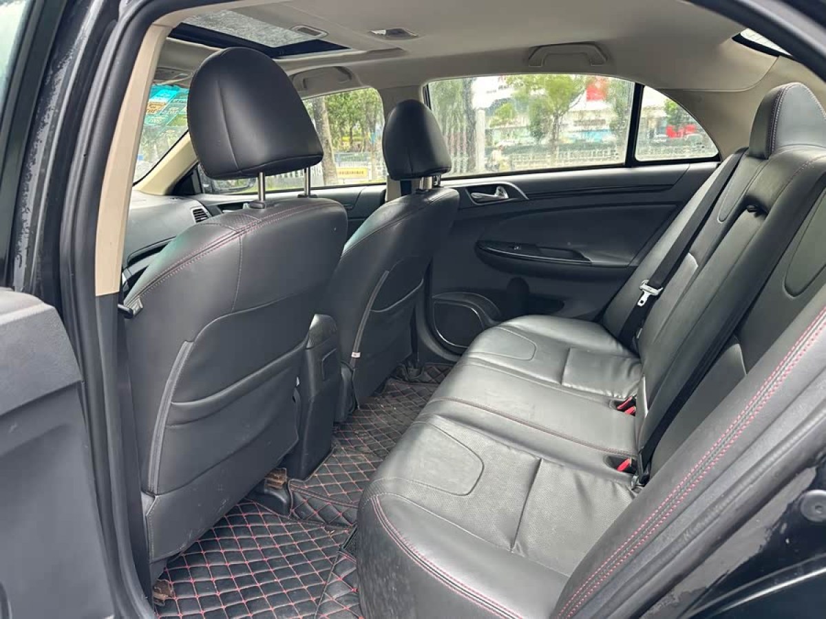 BYD SuRui 2014 car image #8