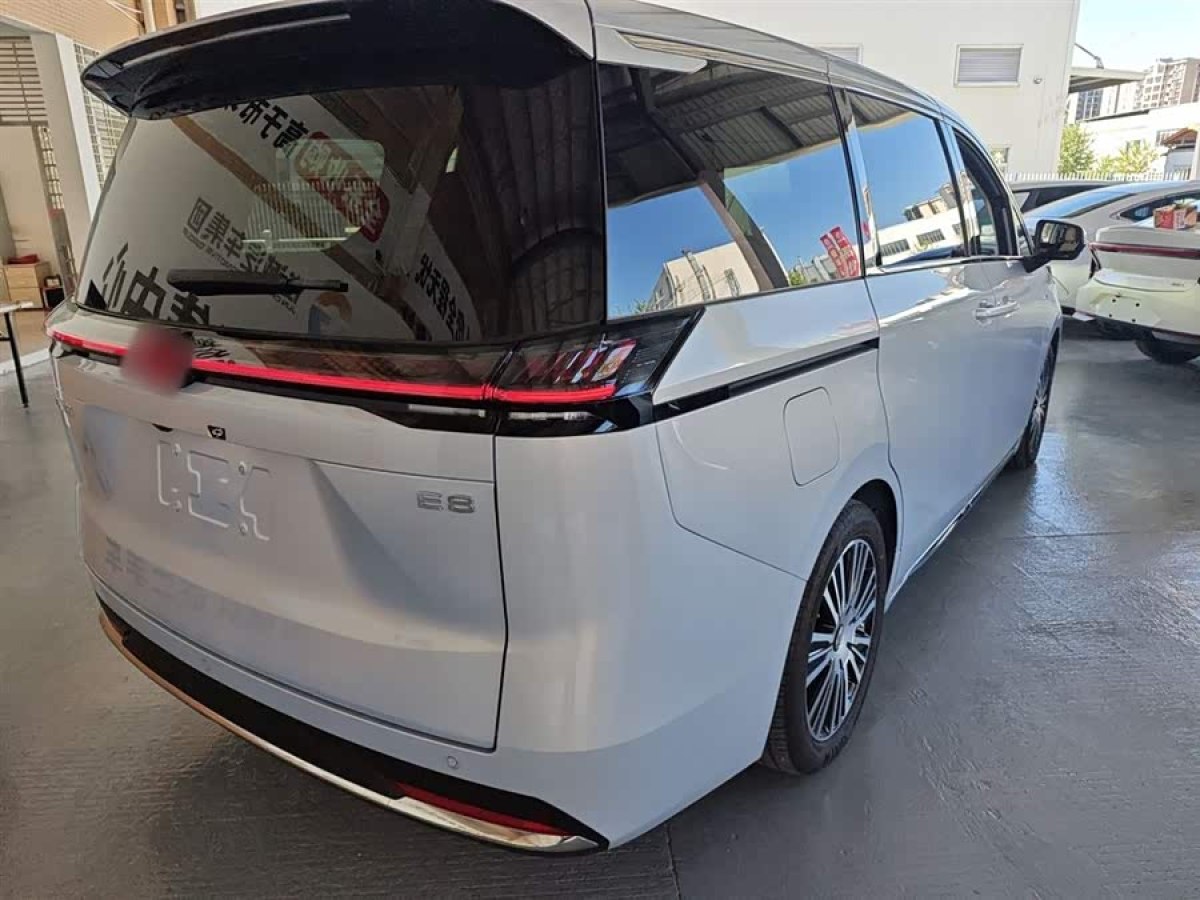 GAC Trumpchi E8 2024 imagem de carro #8