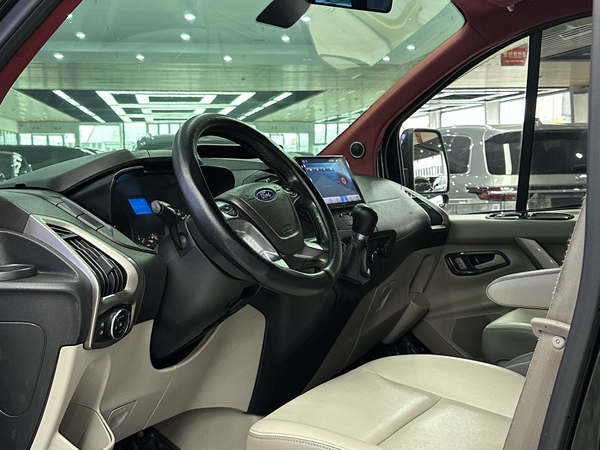 Ford Tourneo 2017 #8 Ford Tourneo 2017 car image #8