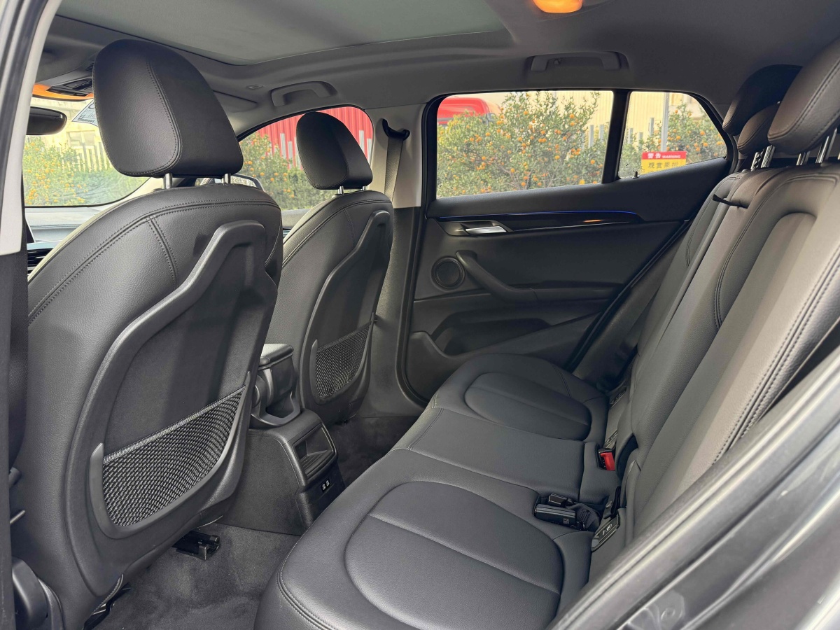 BMW X2 2019 car image #8