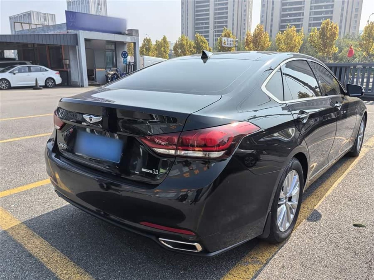 Hyundai Genesis 2015 car image #8