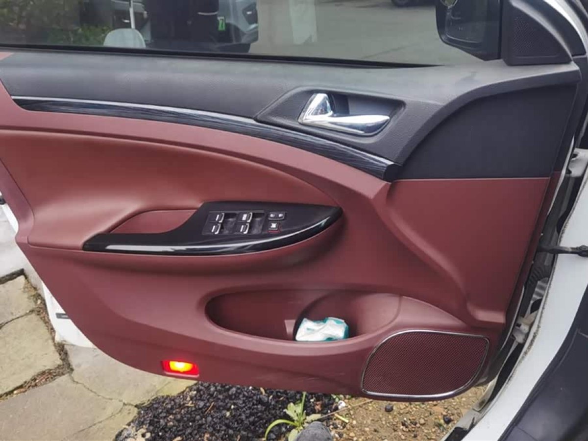 BYD SuRui 2015 #8 BYD SuRui 2015 car image #8