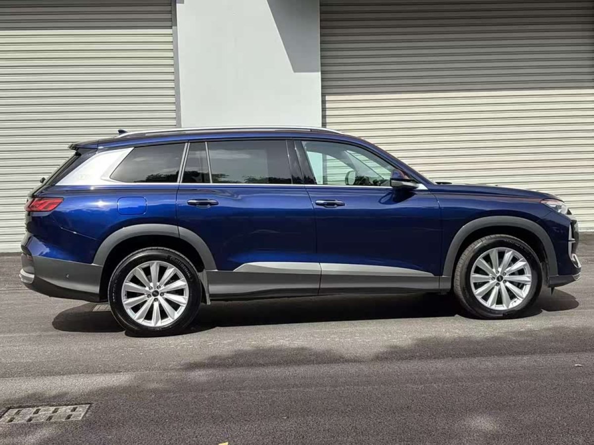 Audi Q6 2024 imagem de carro #8