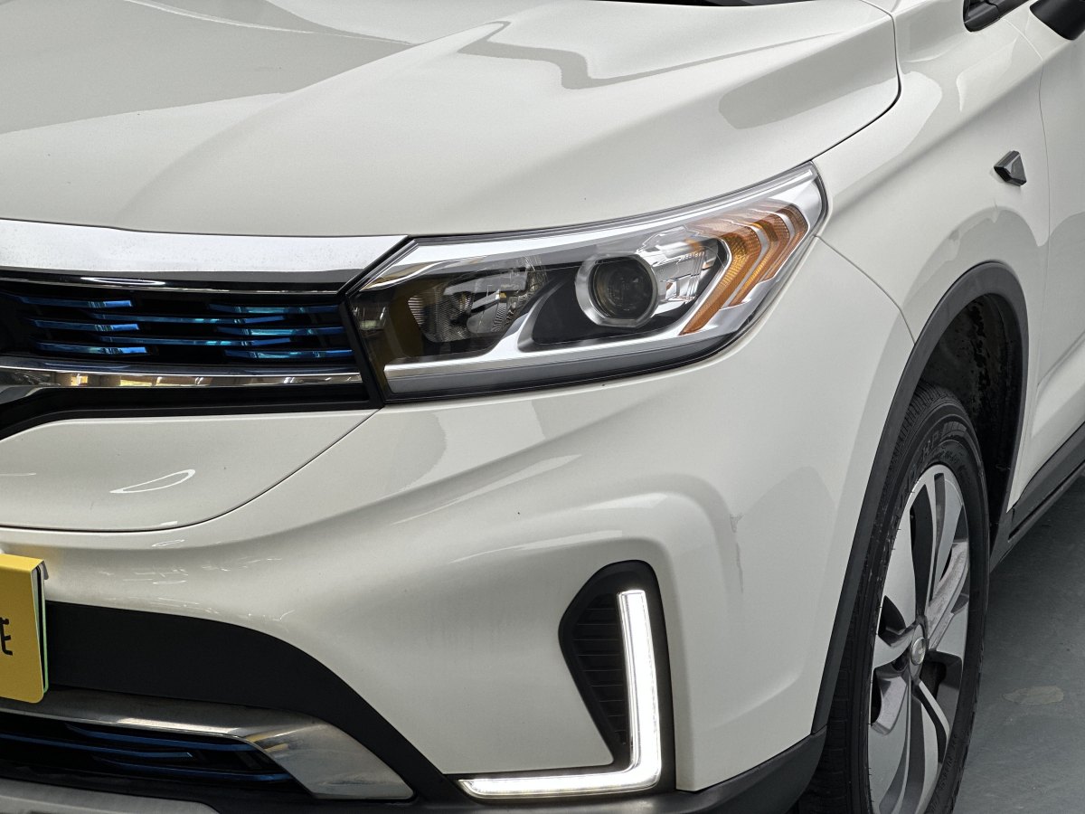 GAC ix4 2018 #8 GAC ix4 2018 car image #8