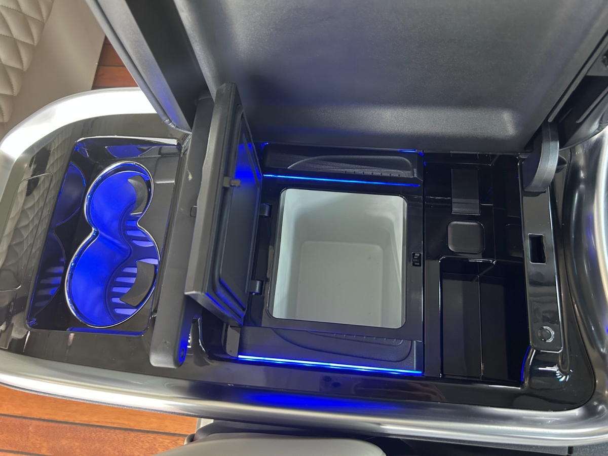 Toyota Hiace 2022 immagine di auto #8