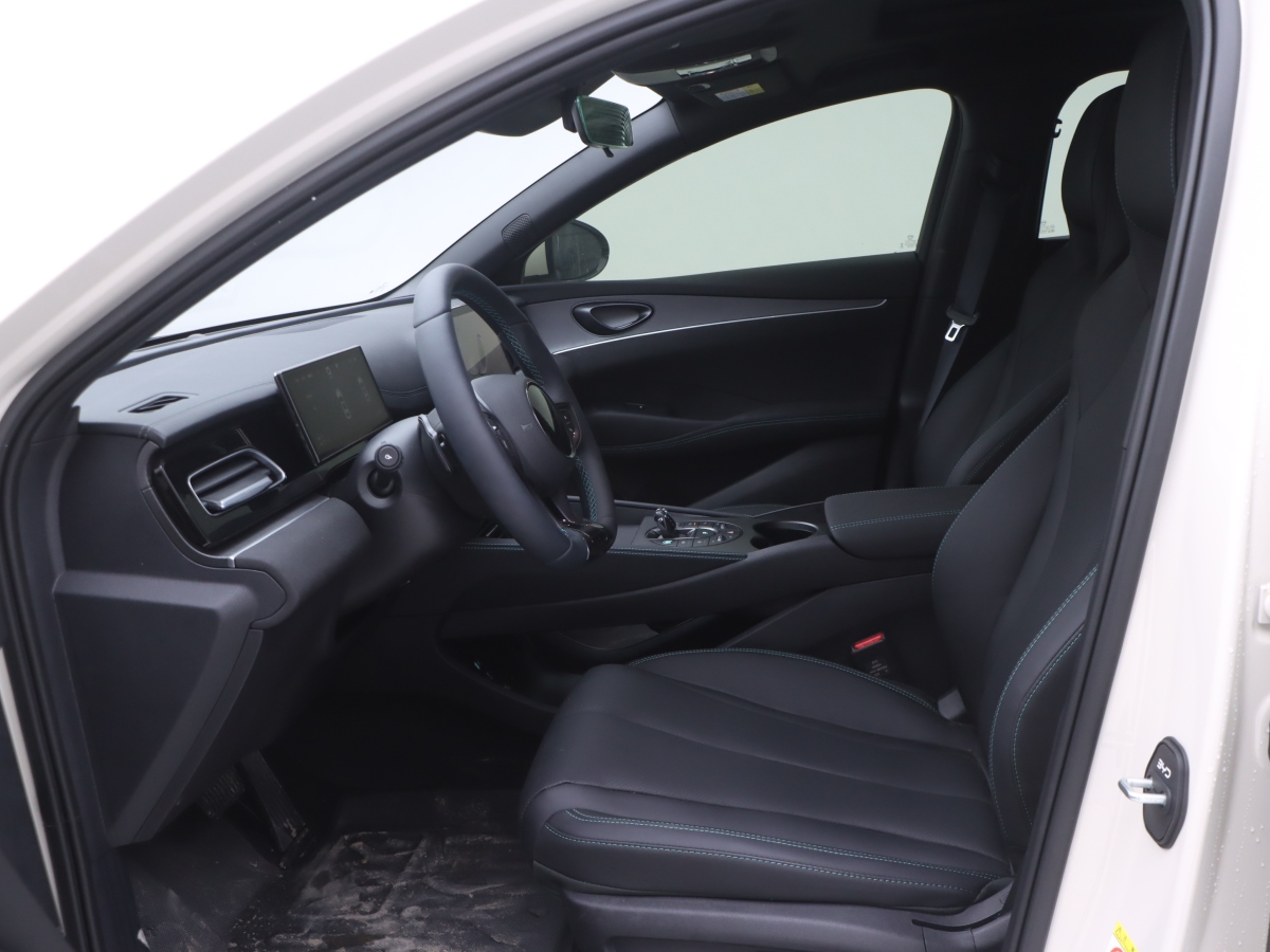 BYD Seal 06 DM-i 2025 immagine di auto #8