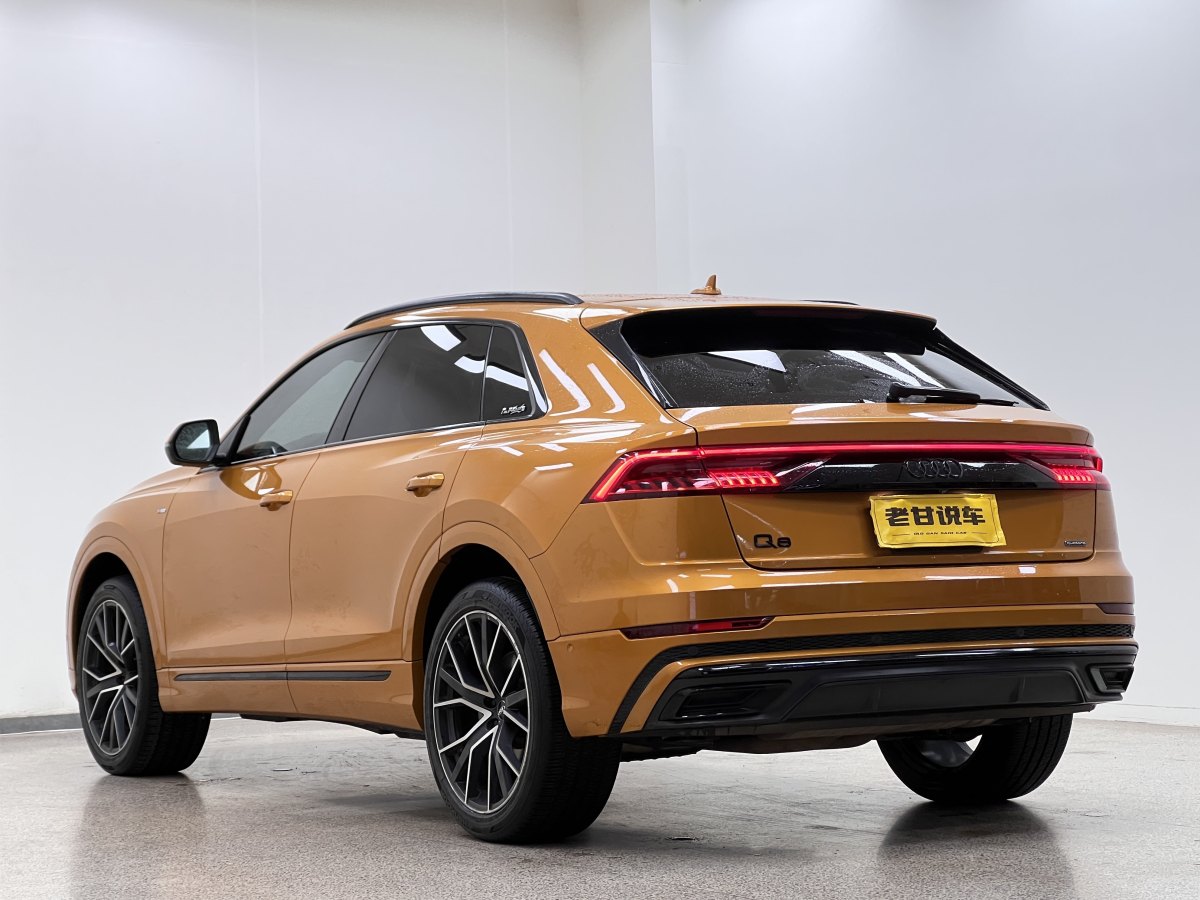 Audi RS Q8 2020 car image #8
