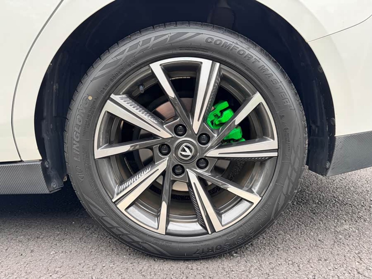 Changan Lamore 2023 car image #8