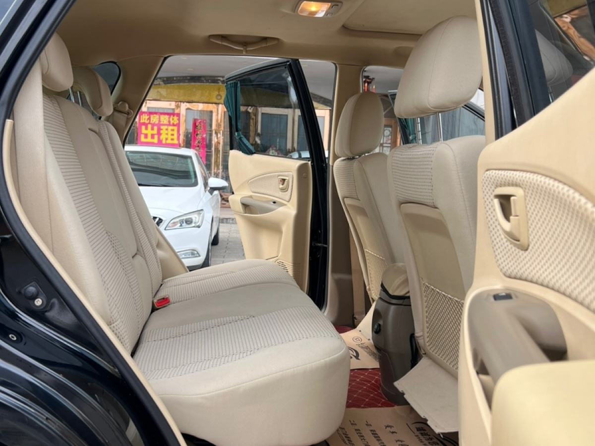 Hyundai Tucson (Imported) 2014 #8 Hyundai Tucson (Imported) 2014 car image #8