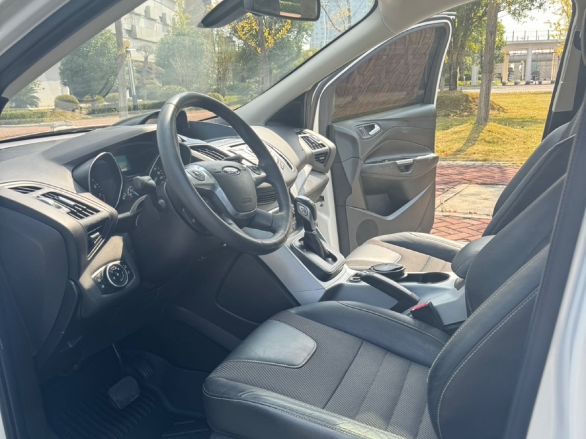 Ford Kuga 2016 #8 Ford Kuga 2016 car image #8