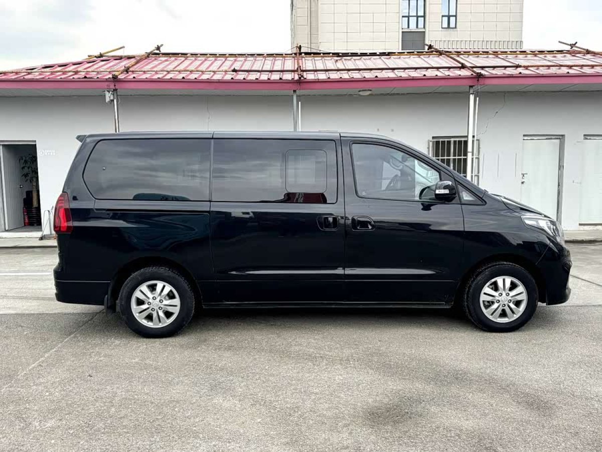 Forthing M7 2020 صورة سيارة #8