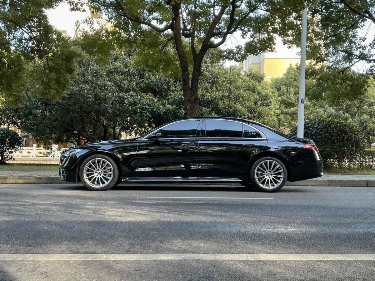 Mercedes-Benz GL AMG 2023 immagine di auto #8