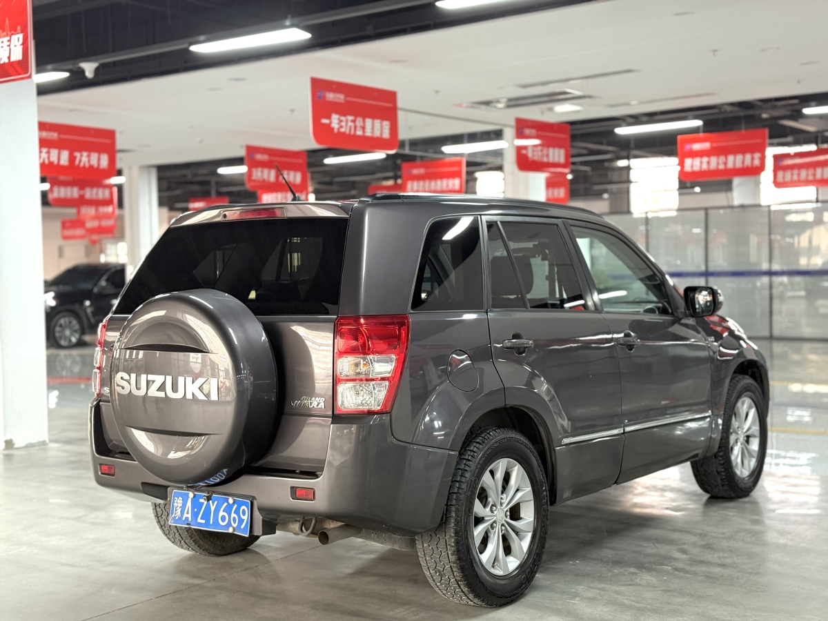 铃木 超级维特拉 2013 汽车图片 #8