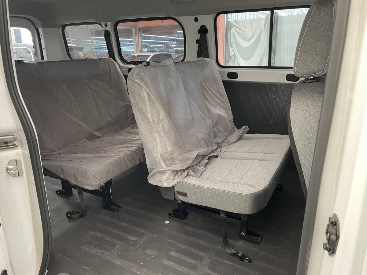 五菱汽车 五菱扬光 2024 #8 五菱汽车 五菱扬光 2024 汽车图片 #8