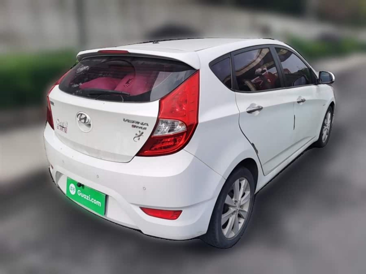 Hyundai Reina Hatchback 2014 #8 Hyundai Reina Hatchback 2014 immagine di auto #8