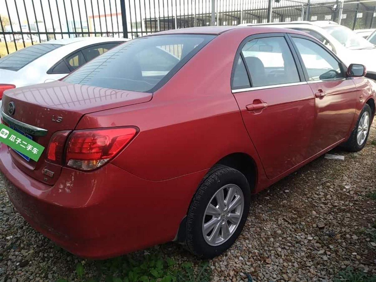 BYD L3 2015 car image #8