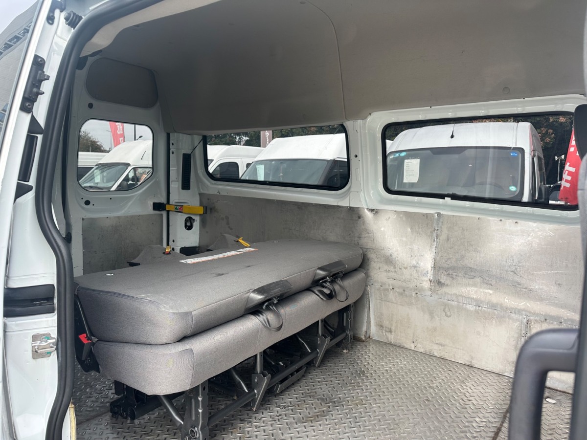 Ford Transit 2016 car image #8