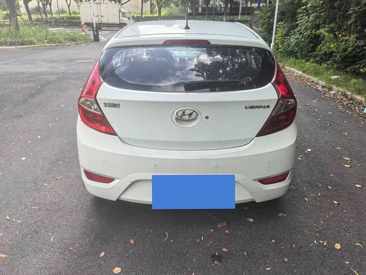 Hyundai Reina Hatchback 2015 #8 Hyundai Reina Hatchback 2015 immagine di auto #8