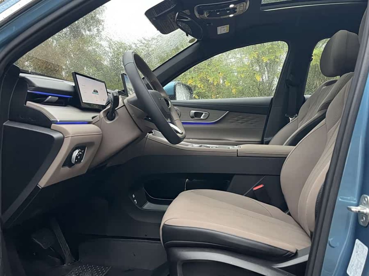 Chery Tiggo8 PLUS C-DM 2024 car image #8