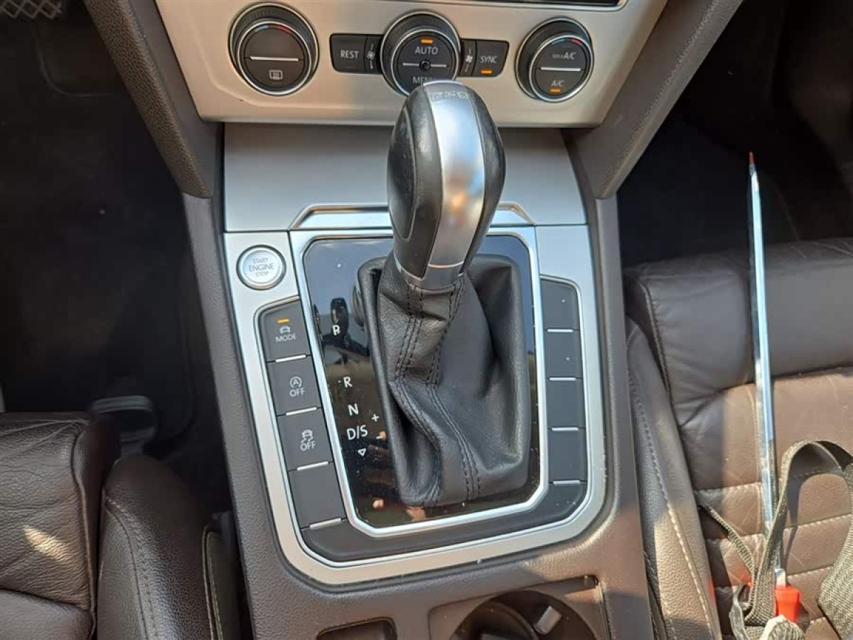 Volkswagen Passat Variant 2017 immagine di auto #8