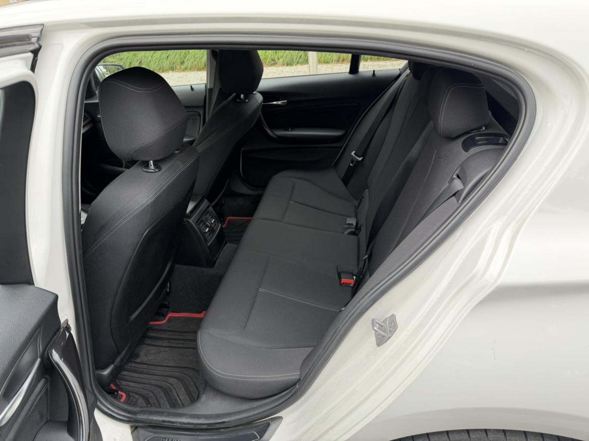 BMW 1 Series (Imported) 2013 #8 BMW 1 Series (Imported) 2013 car image #8