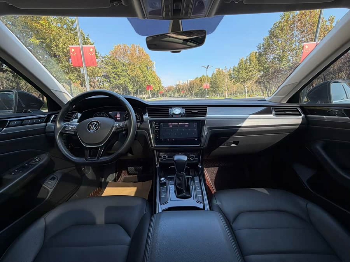 Volkswagen Phideon 2021 immagine di auto #8