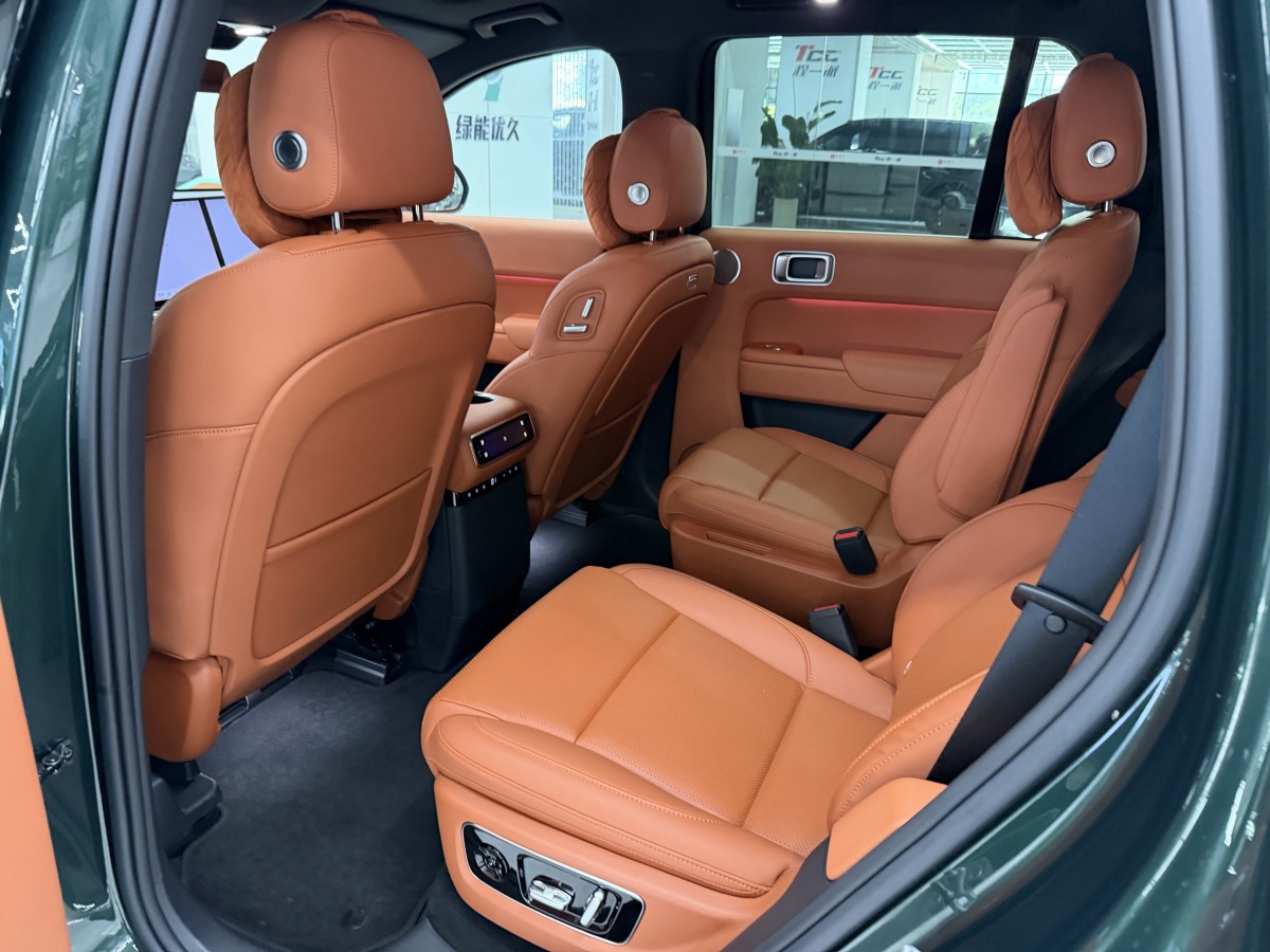 Li L8 2024 изображение автомобиля #8