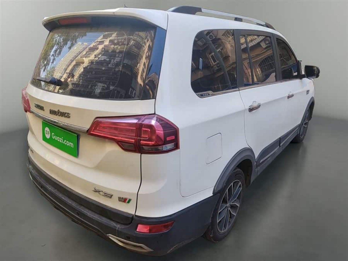 SWM X3 2019 imagen de coche #8