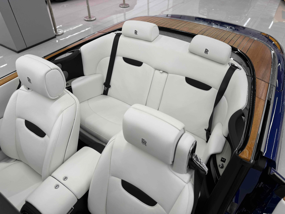 Rolls-Royce Phantom 2012 car image #8