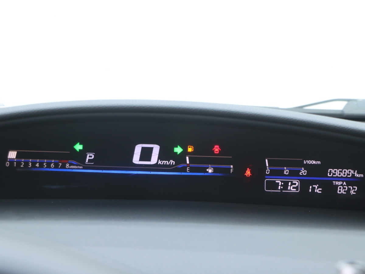 Honda Jade 2018 car image #8