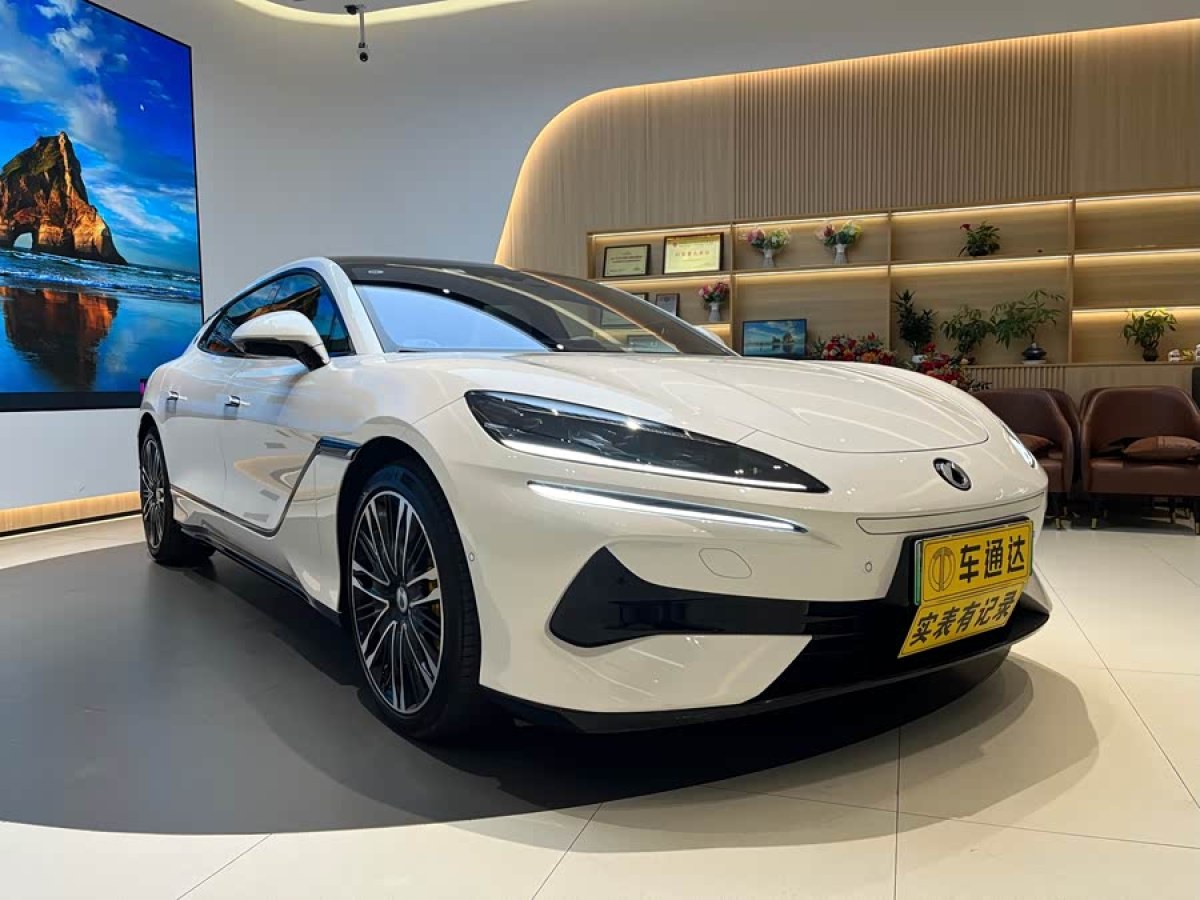 Denza Z9GT 2024 #8 Denza Z9GT 2024 car image #8