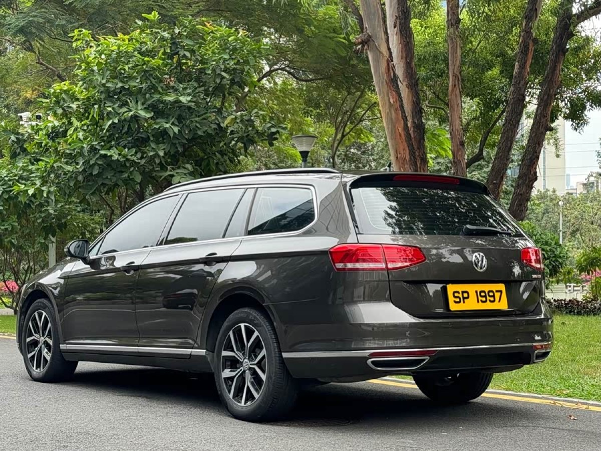 Volkswagen Passat Variant 2018 immagine di auto #8