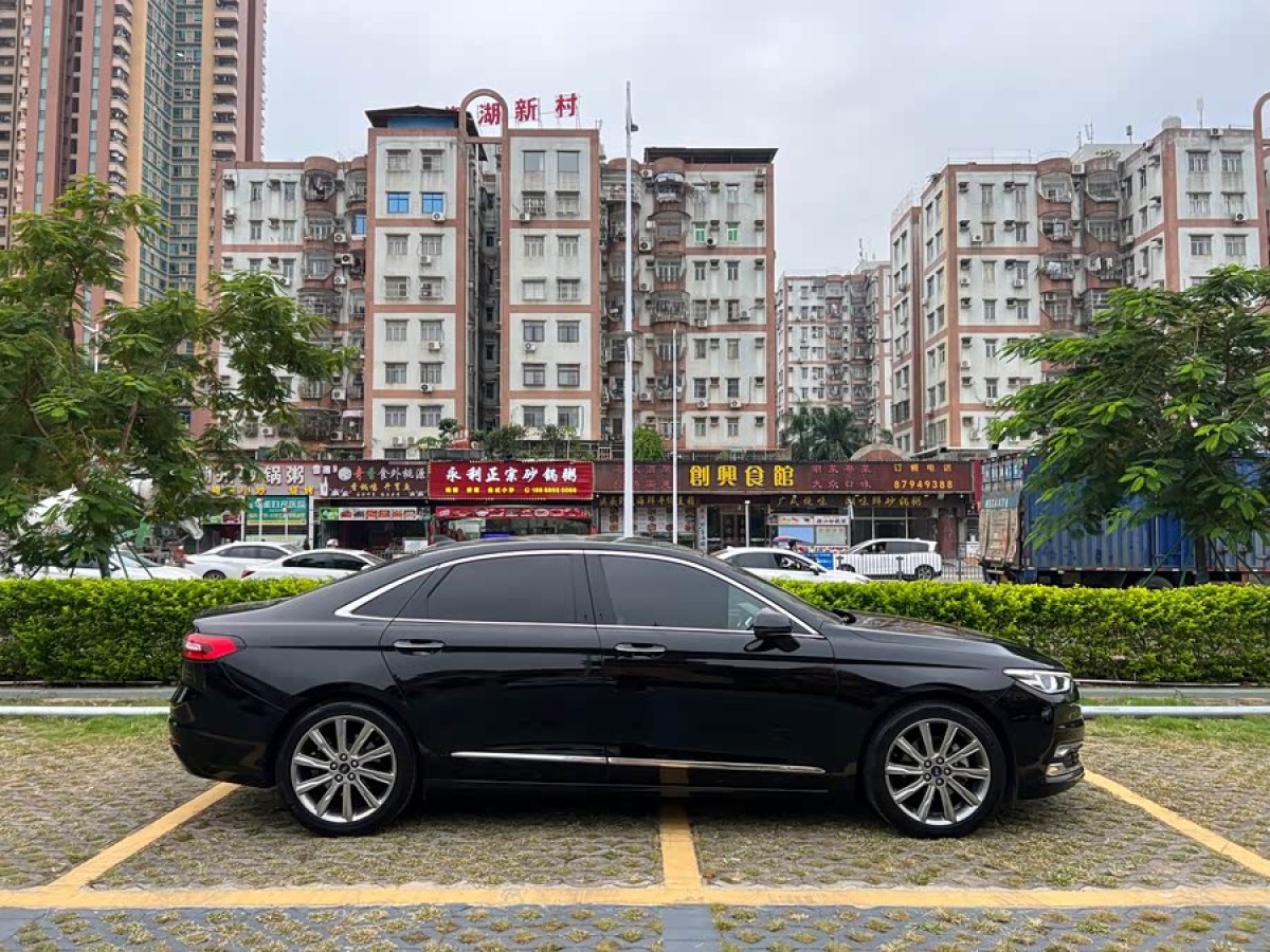 Ford Taurus 2021 car image #8