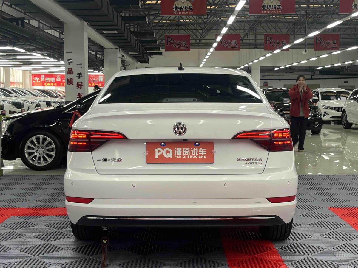 Volkswagen Sagitar 2021 #8 Volkswagen Sagitar 2021 immagine di auto #8