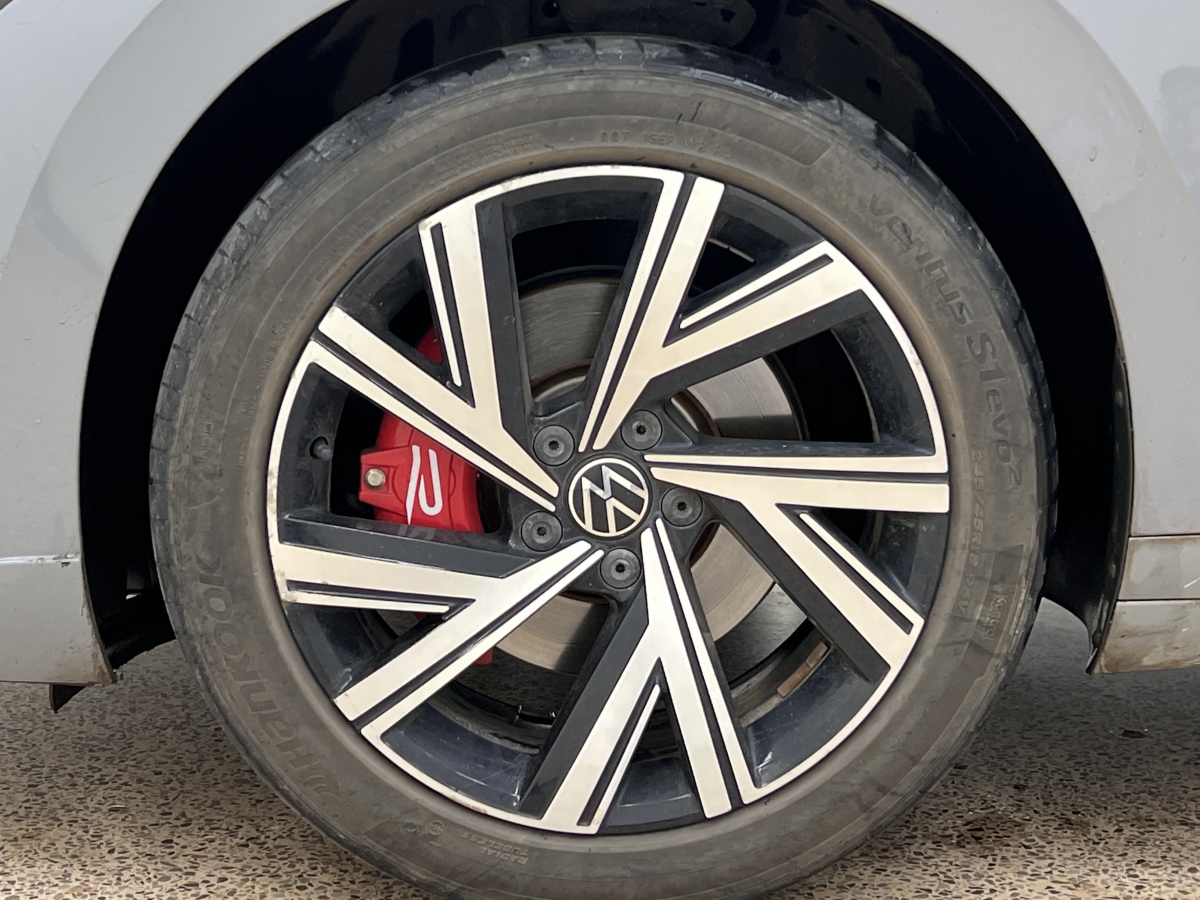 Volkswagen CC (FAW-Volkswagen) 2022 صورة سيارة #8