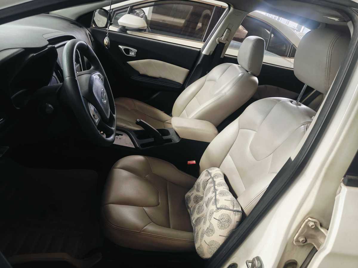 GAC Trumpchi GA3S 2014 imagem de carro #8